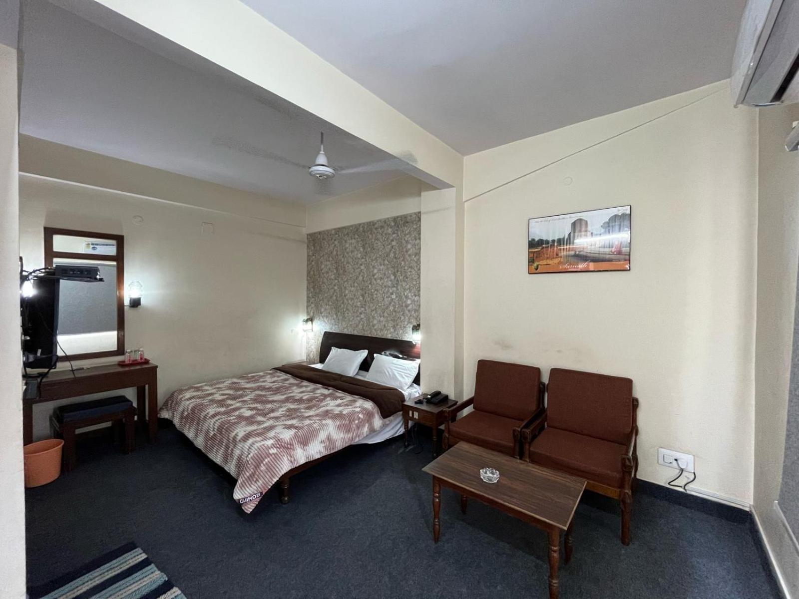 Gautam Hotel Varanasi Eksteriør bilde