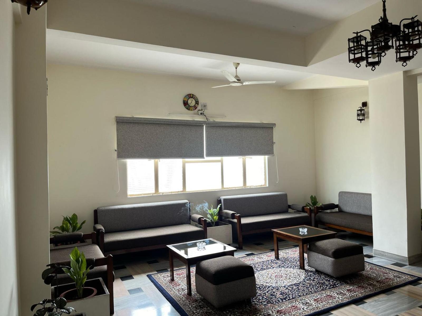 Gautam Hotel Varanasi Eksteriør bilde