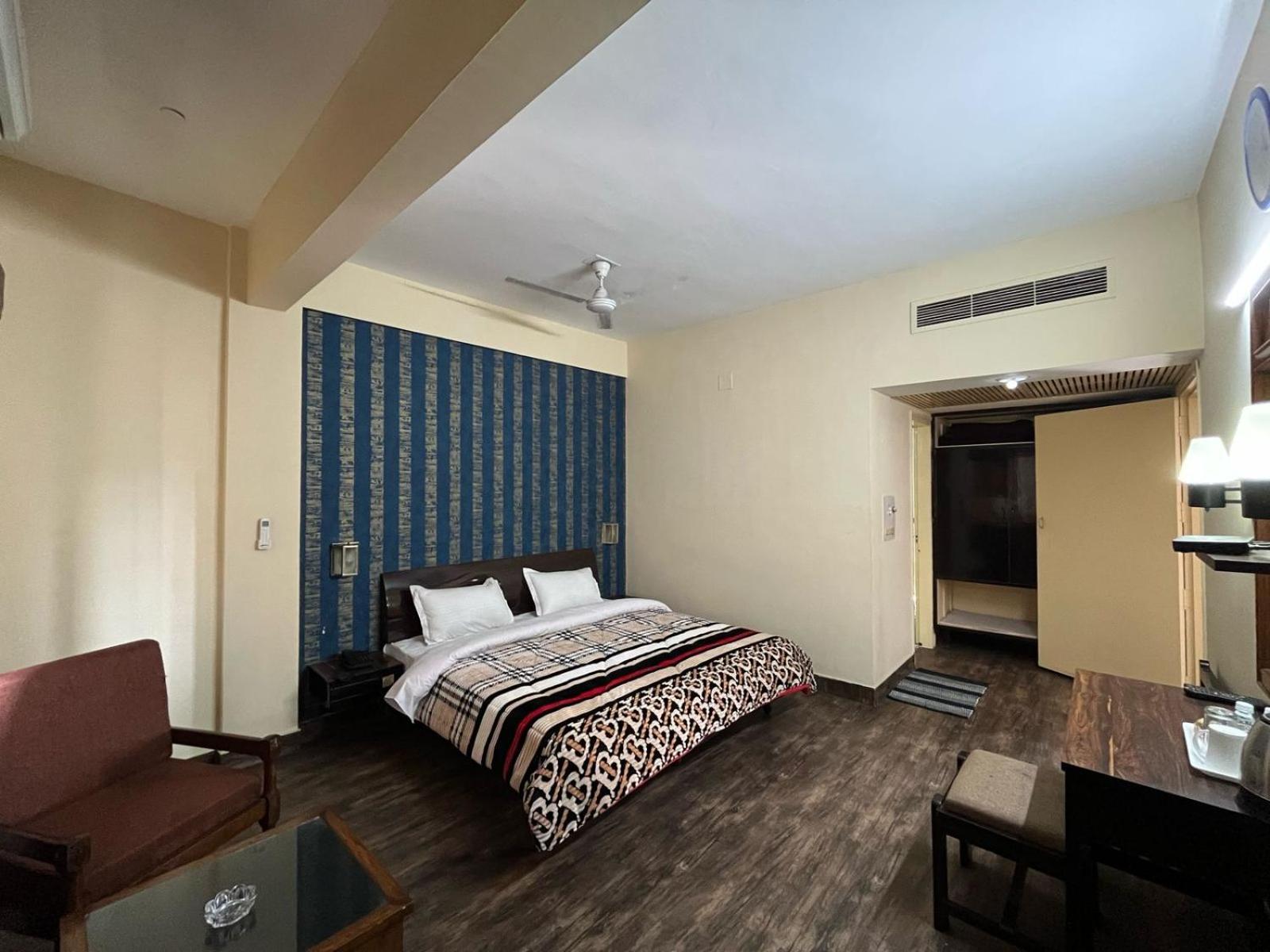 Gautam Hotel Varanasi Eksteriør bilde