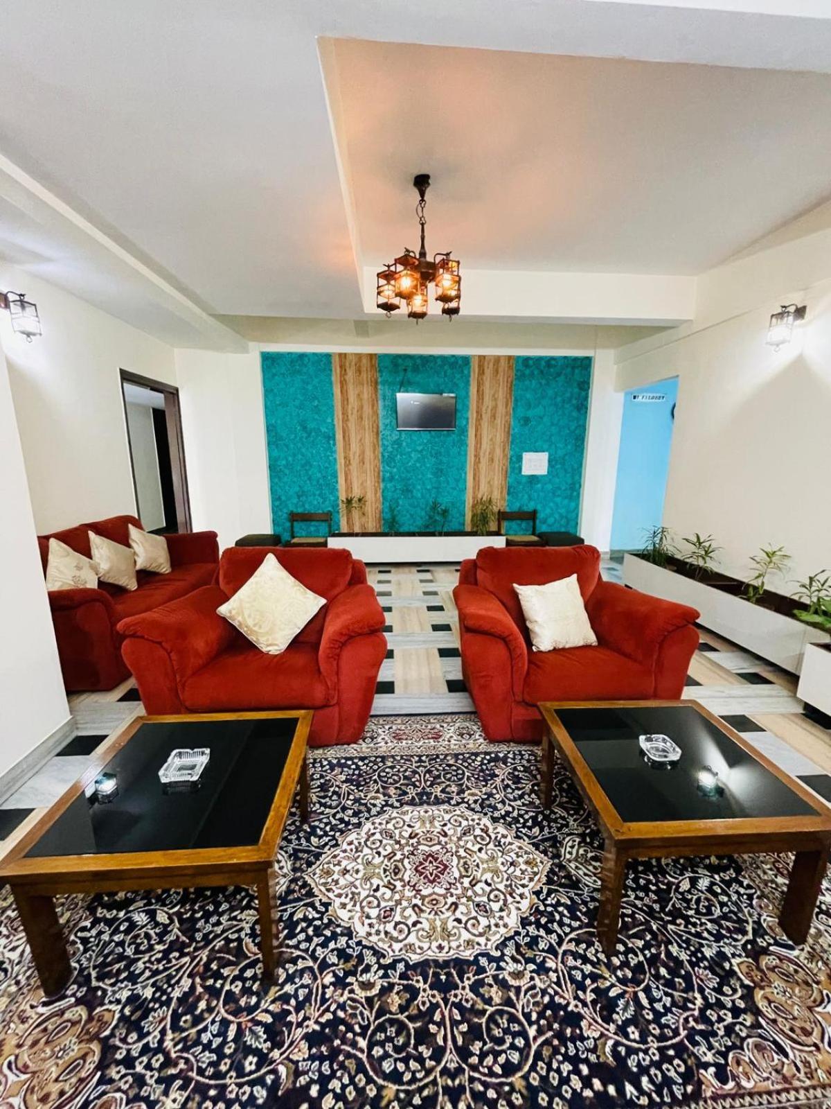 Gautam Hotel Varanasi Eksteriør bilde