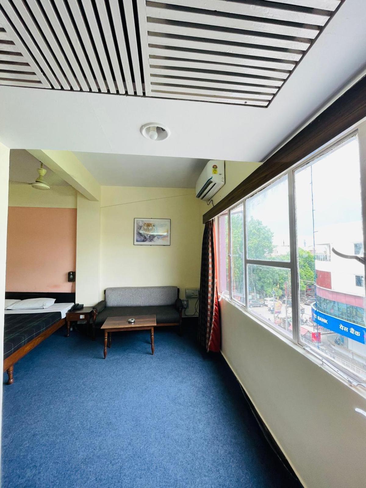 Gautam Hotel Varanasi Eksteriør bilde