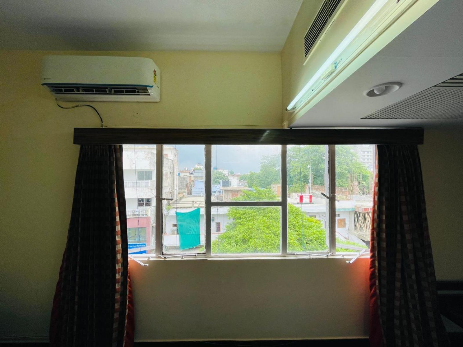 Gautam Hotel Varanasi Eksteriør bilde