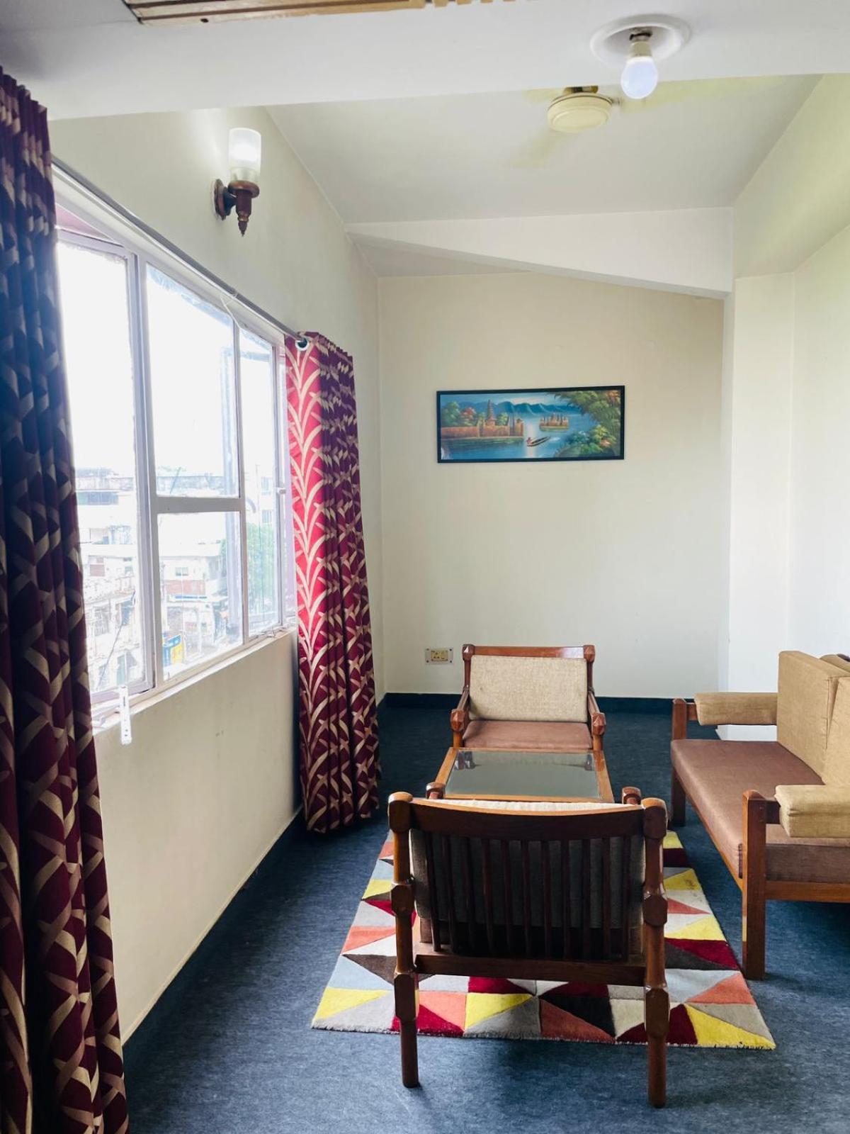 Gautam Hotel Varanasi Eksteriør bilde