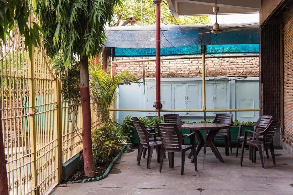 Gautam Hotel Varanasi Eksteriør bilde
